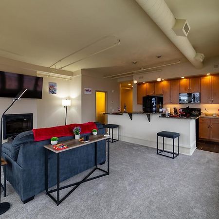 דירות רוצ'סטר King Bed W/ Panoramic Views Of Dt! מראה חיצוני תמונה