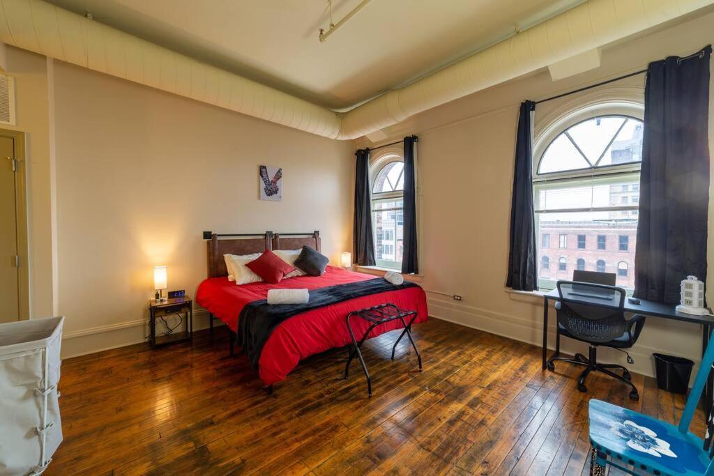 דירות רוצ'סטר King Bed W/ Panoramic Views Of Dt! מראה חיצוני תמונה