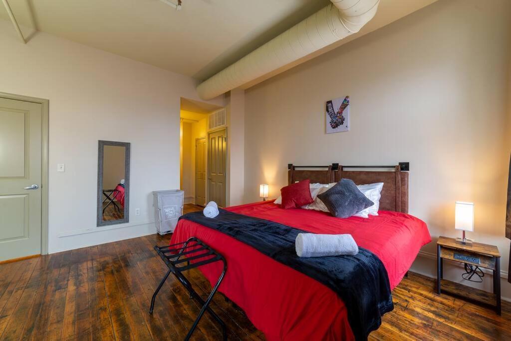דירות רוצ'סטר King Bed W/ Panoramic Views Of Dt! מראה חיצוני תמונה